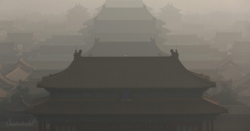 You are currently viewing Life in China, Smothered by Smog | NYT